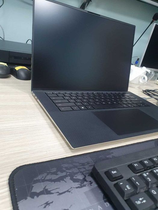 Dell XPS 15 i7-12700H 16/512 ssd Nvme RTX 3050 Ti 15.6 FHD+ IPS