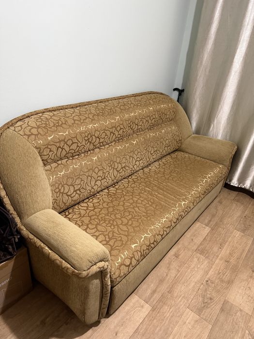 Продам диваны и кресло