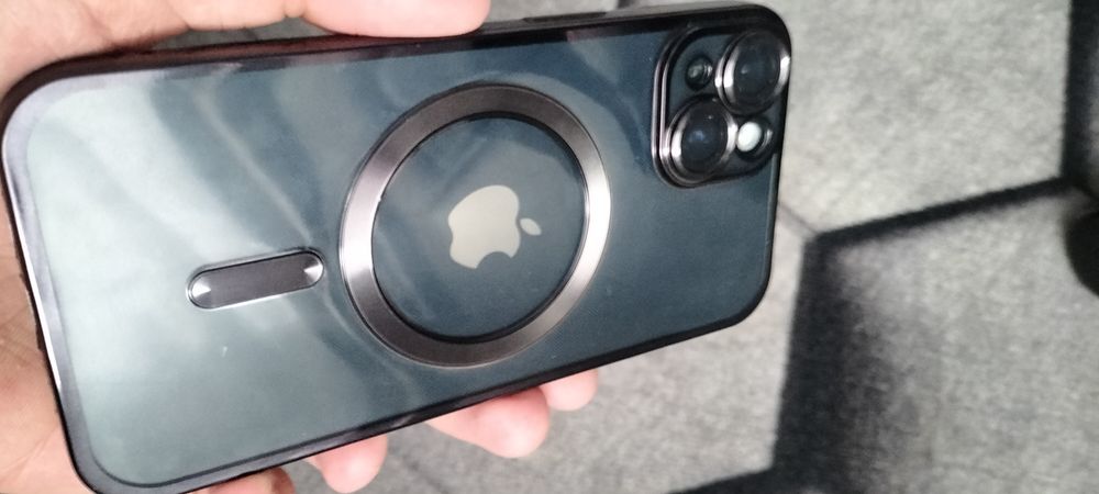 Продам iPhone 14