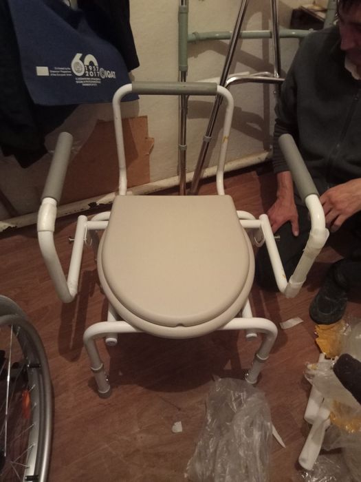 Инвалидная коляска