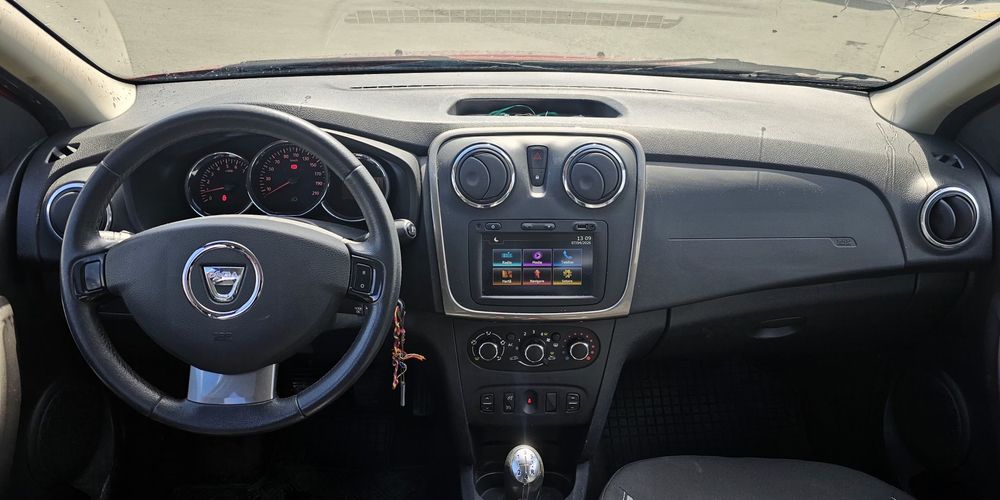 DACIA Sandero Stepway 2013 — imagine 5