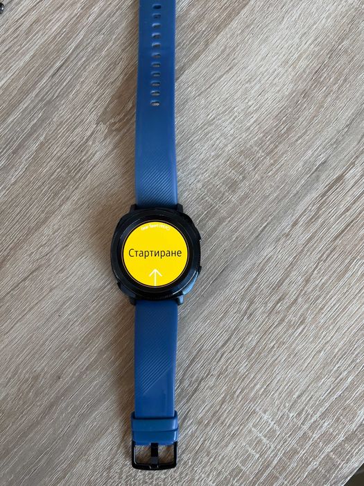 Смарт часовник Samsung Gear Sport 937C (SM