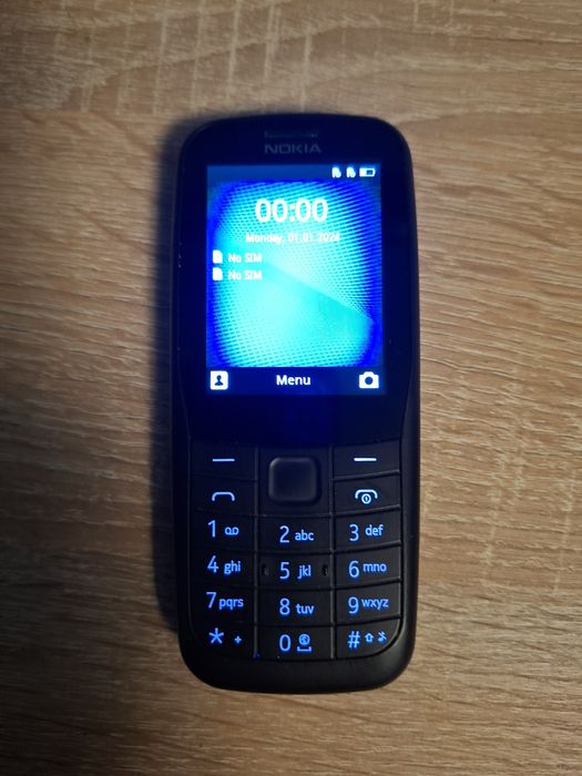 Nokia dual sim. 4 g ( doua cartele ) ca nou  baterie nouă