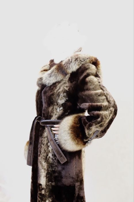 Шубка длинная теплая