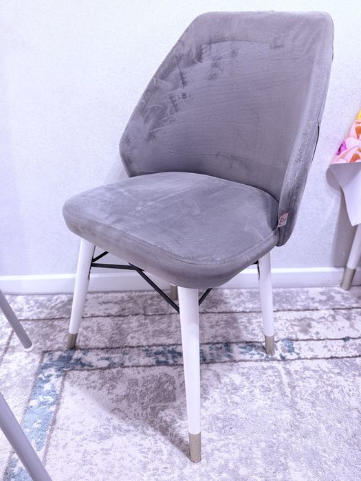 Продам стулья 6шт