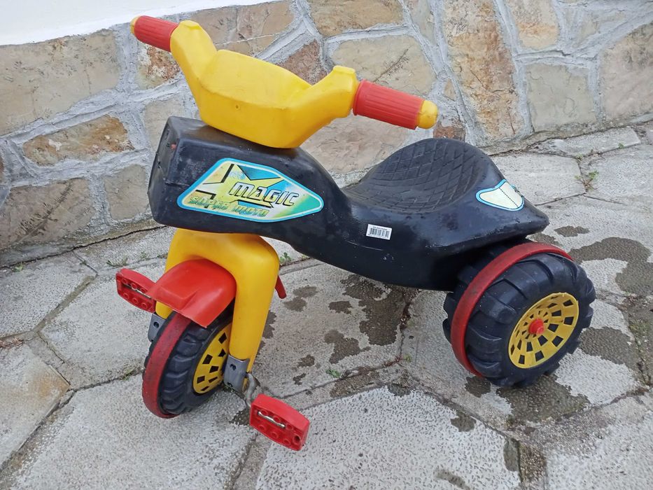 Детско колело на три гуми