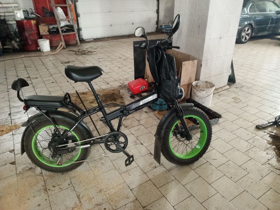 Продам электро велосипед GEOPARD имеется вторая батарея