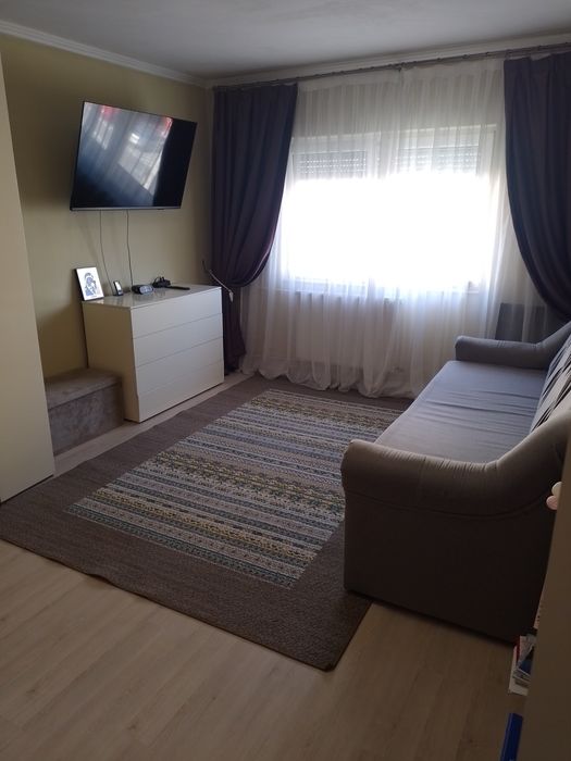 Vând apartament 2 camere