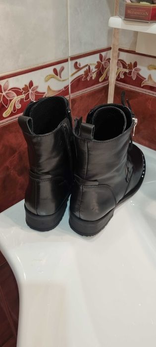 Боти естествена кожа