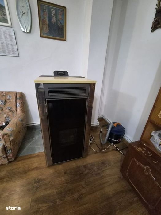 Vila cu 4 camere mobilata in Prajesti Bacau