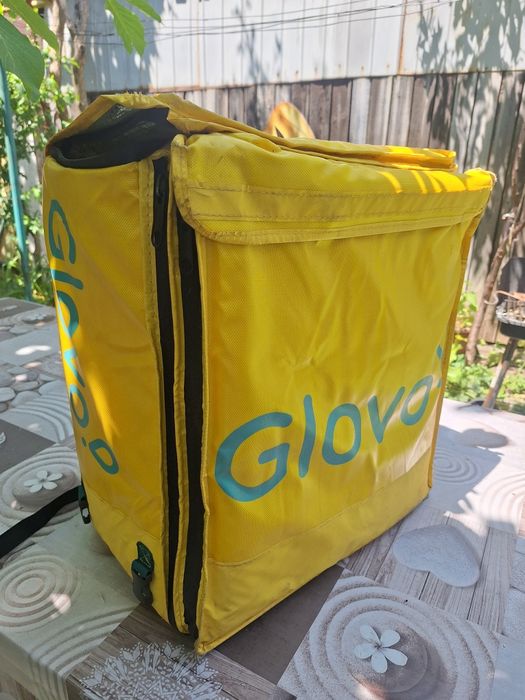 Geanta glovo de vânzare