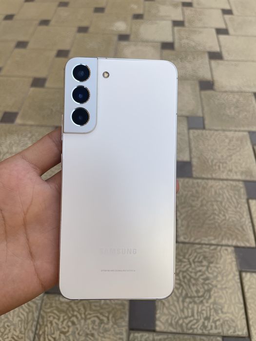 Samsung Galaxy S22+