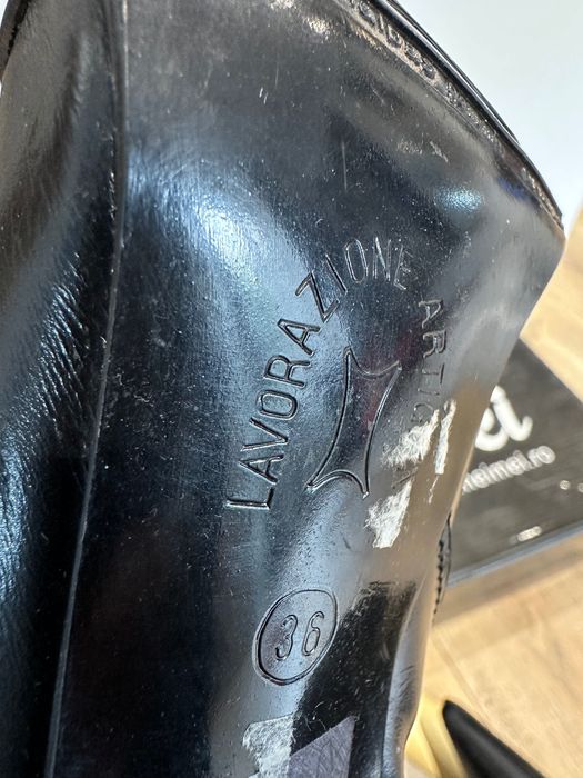 Vând cizme vintage damă piele naturală