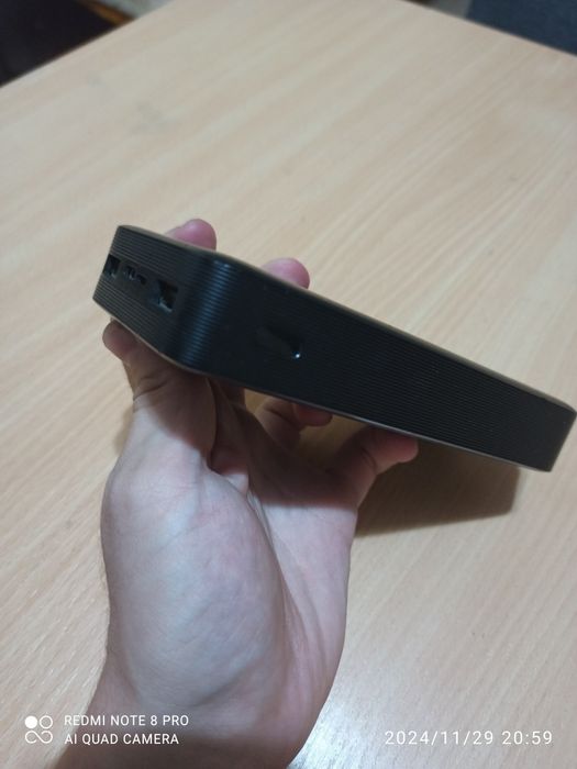 Poverbank 20.000 mAh.