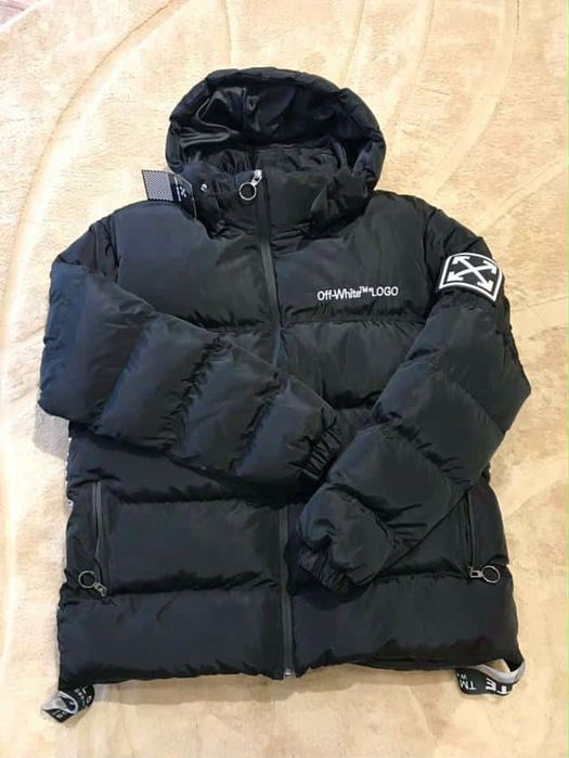 Нови мъжки якета намалени на 30 евро само размер л