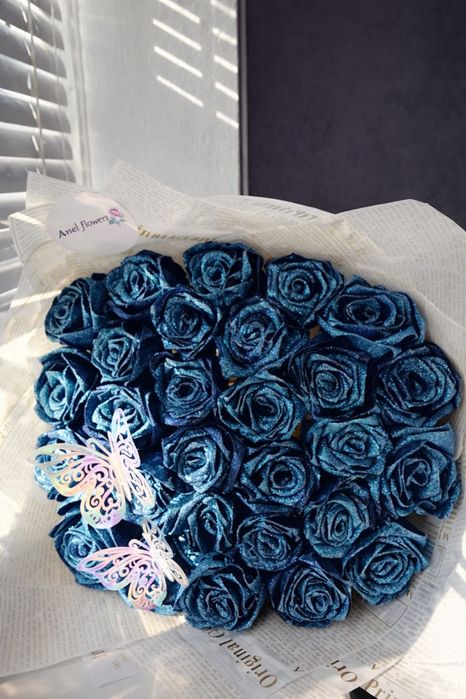 Розы из лент атласные