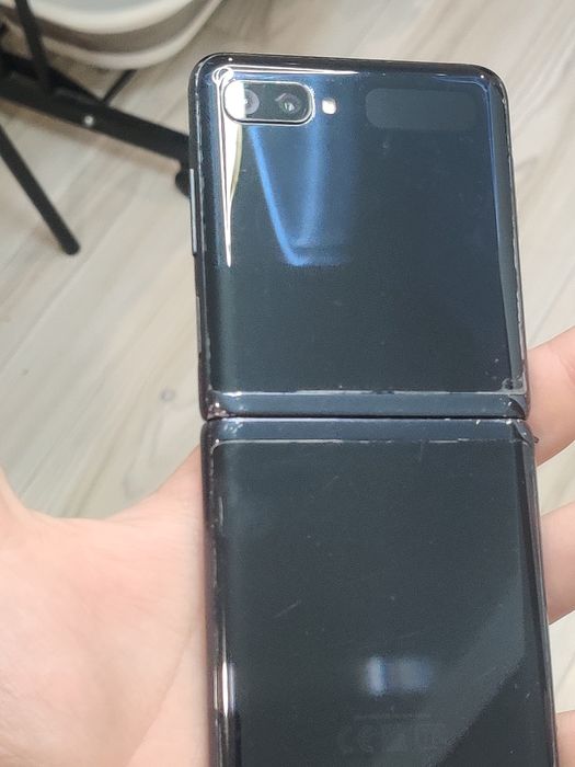 Galaxy z flip 1 рабочий