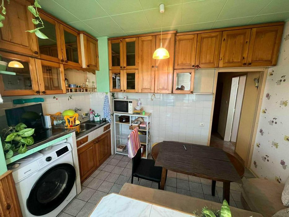 Дава се под наем Тристаен апартамент в Шумен, 5-ти полк - 70 кв.м за 348.84 € - Снимка #6