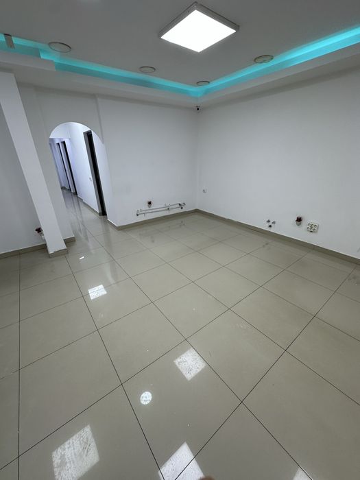 Spatiu Republicii Ploiesti langa Mega