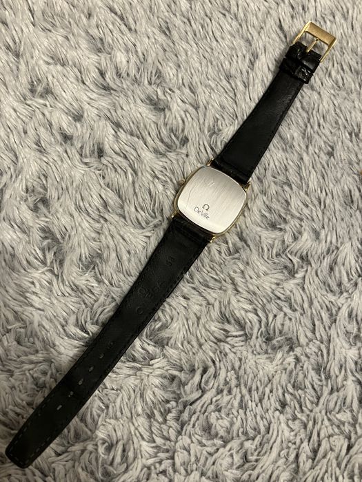 Omega De Ville quartz