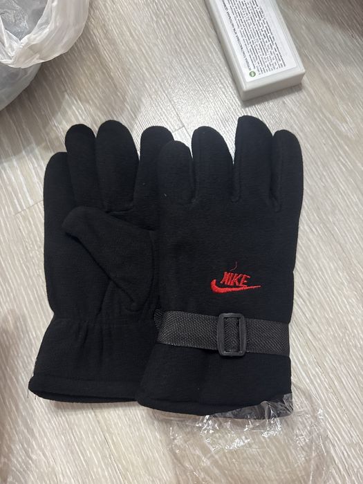 Продам зимние перчатки мужские