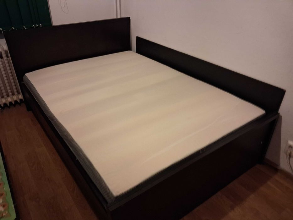Pat mare 200/140,Relaxa-lata 22 cm,foarte bun