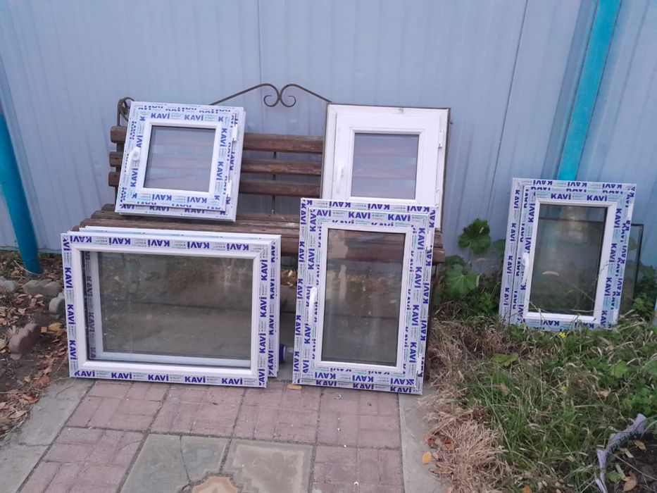 Продам пластиковое окно