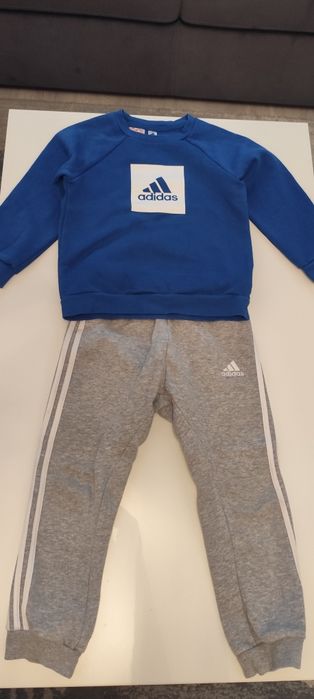 Trening adidas ,marimea 104