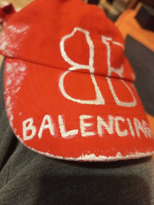 Balenciaga шапка маркова , шапка с козирка