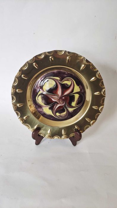 Декоративна чиния за стена от месинг и арт керамика