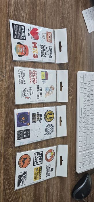 Продается виниловые стикеры!!! Наклейки По супер цене!!!