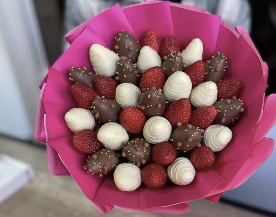 Клубника в шоколаде, клубника