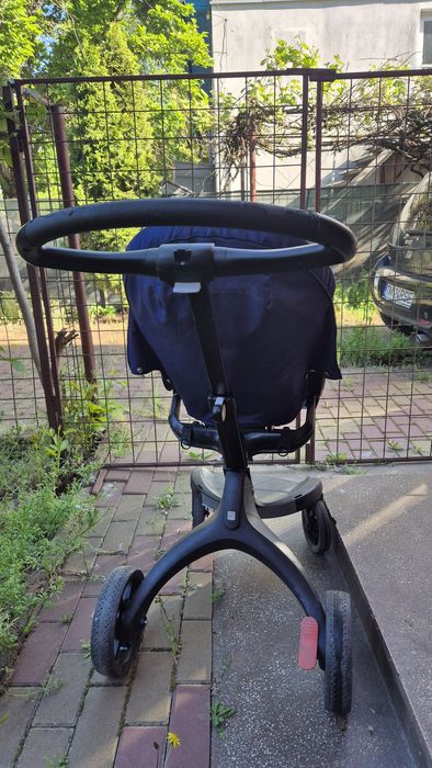 Carucior 3 in 1 Stokke V6