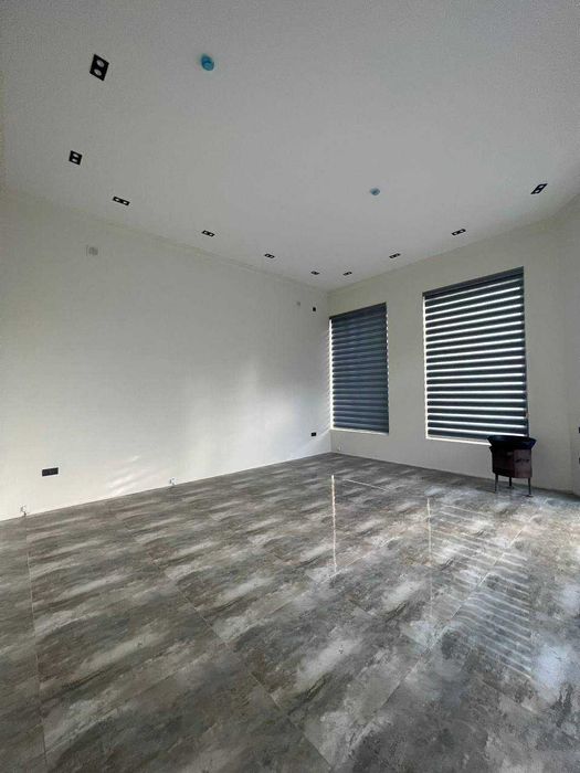 продается здание на Дархане! Центр города