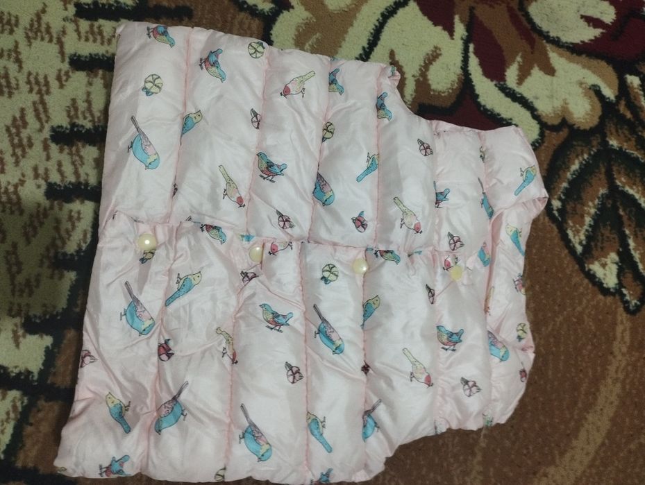 Detskiy bez rukafka kurtka og'il bola va  qiz bollarga