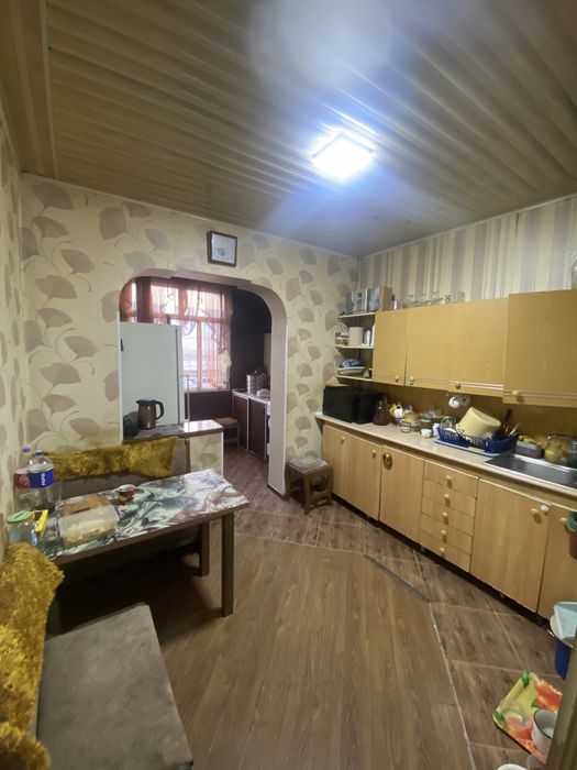 Продается 4 комнатная квартира, в Мирабадском районе, Массив Куйлюк 4