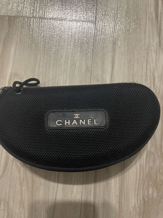Ретро слънчеви учила на Chanel