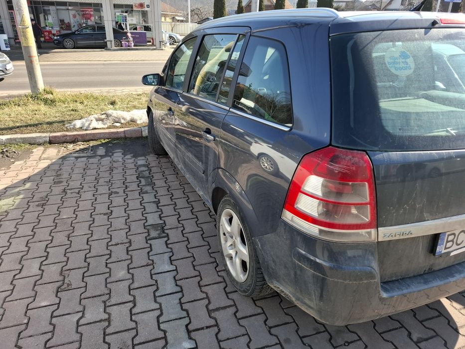 Opel Zafira B  2009
