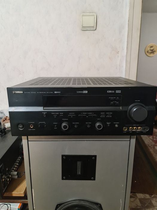 YAMAHA RX-V750 ресийвър / reciever