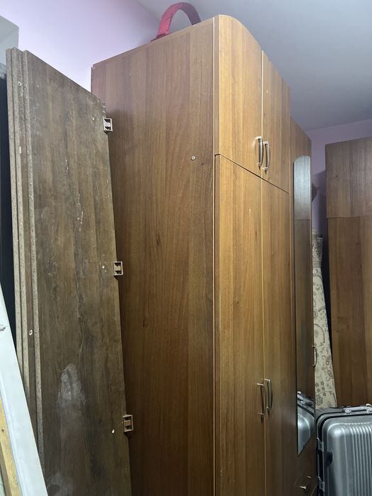 Мебель для салона и для дома.