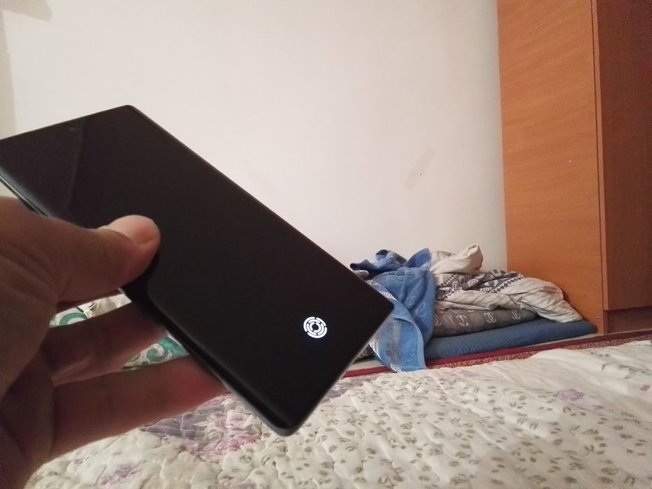 Tecno spark 20 pro plus