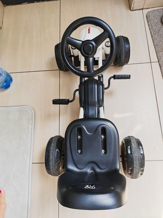 Kart cu pedale copii - in stare f buna
