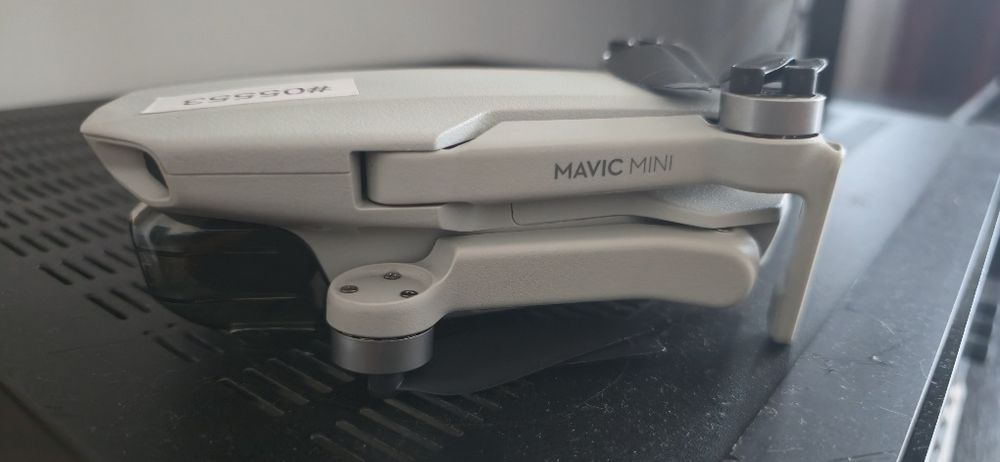 Dronă DJI Mavic Mini