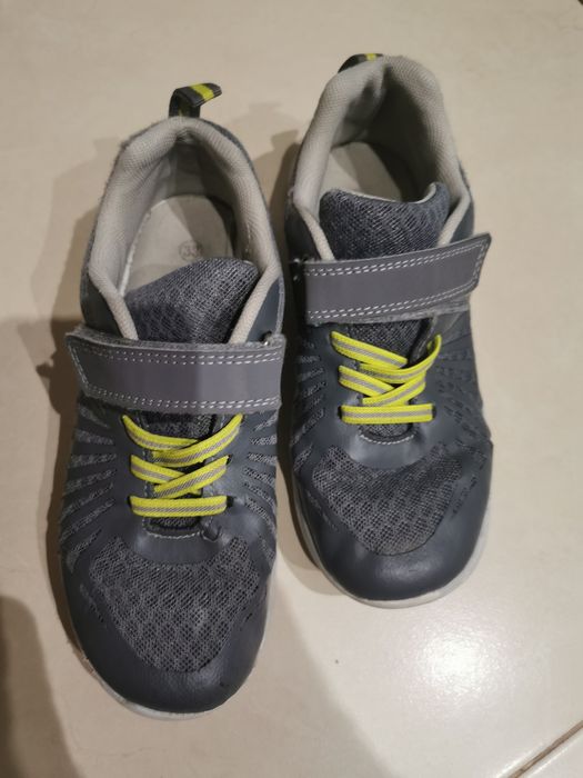 Adidași copii, mărimea 33