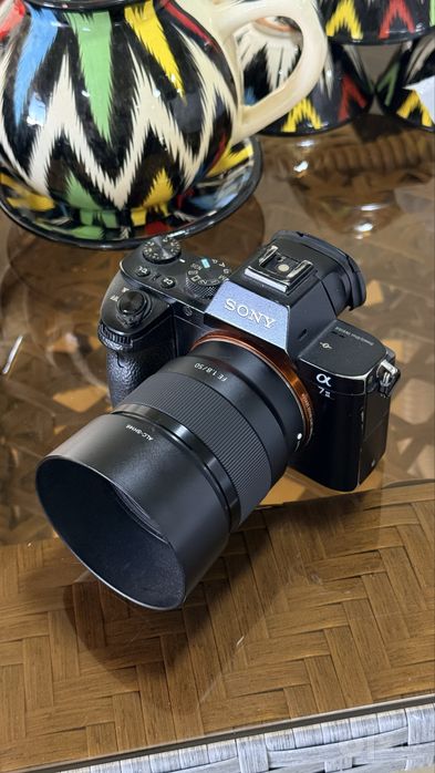 Sony A7 ll 50mm f1.8 сотилади