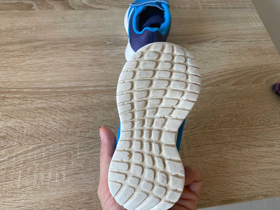 Adidas copii marimea 23