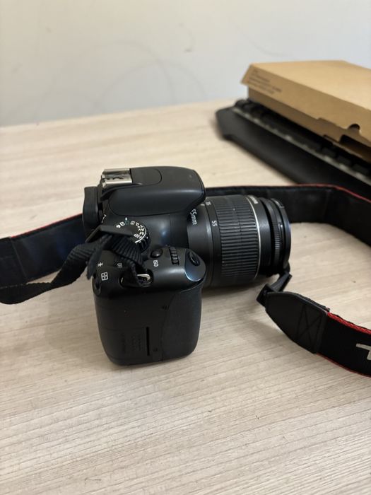 Фотоаппарат Canon EOS550d