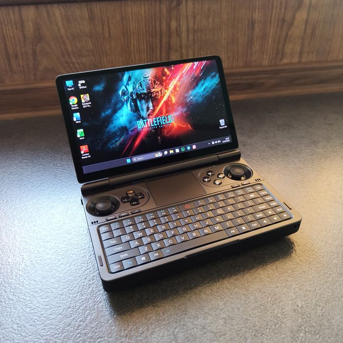 Laptop Consolă - GPD WIN - Ryzen 7 - 7000serie - 64GB - 2TB