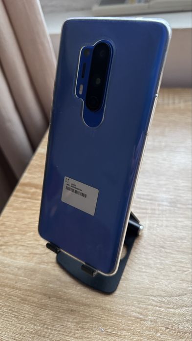 Продавам One Plus 8 Pro