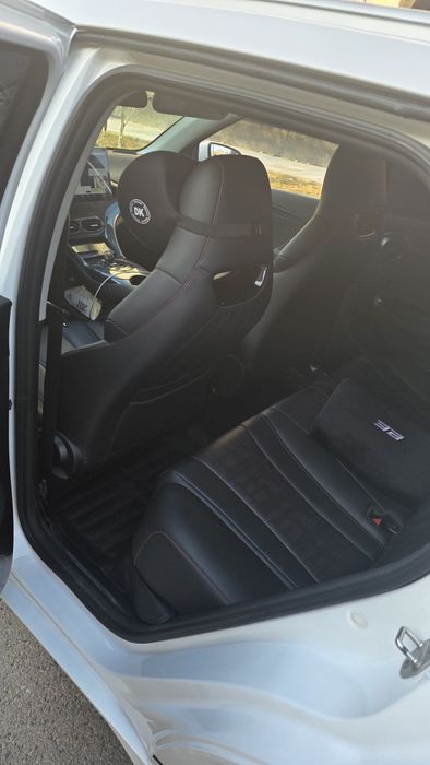 Продаётся BYD E2